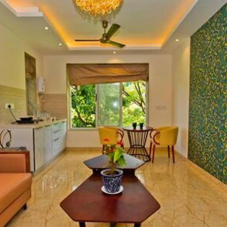 Apartment 5 - Luxurious Apartment In Candolim Nerul  Bagian luar foto